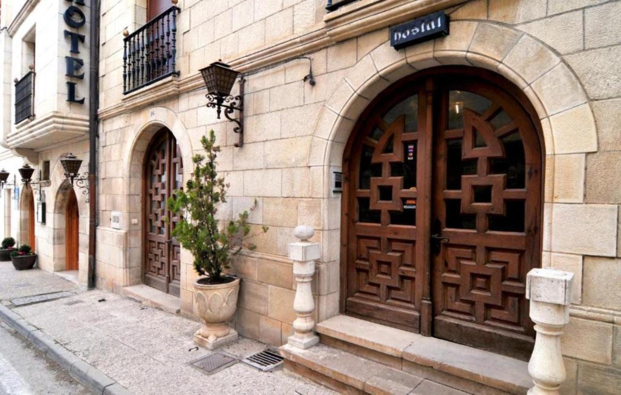 Hostal Santo Domingo De Silos Exterior foto